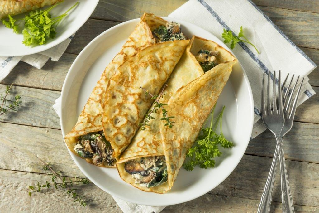 Ketogenic Chicken Spinach Ricotta Crepes (PLUS 100+ Easy Keto Recipes)