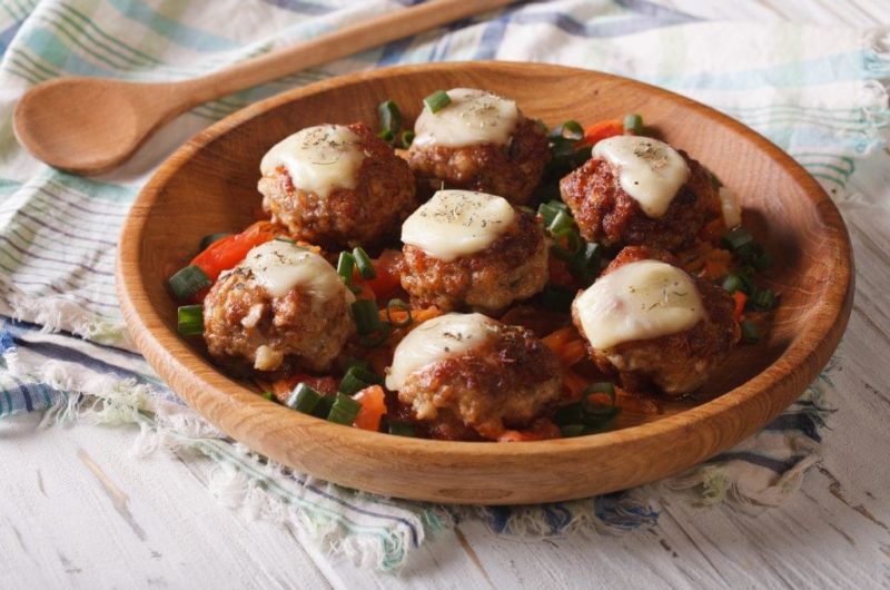 Cheesy Chicken Parmesan Meatballs
