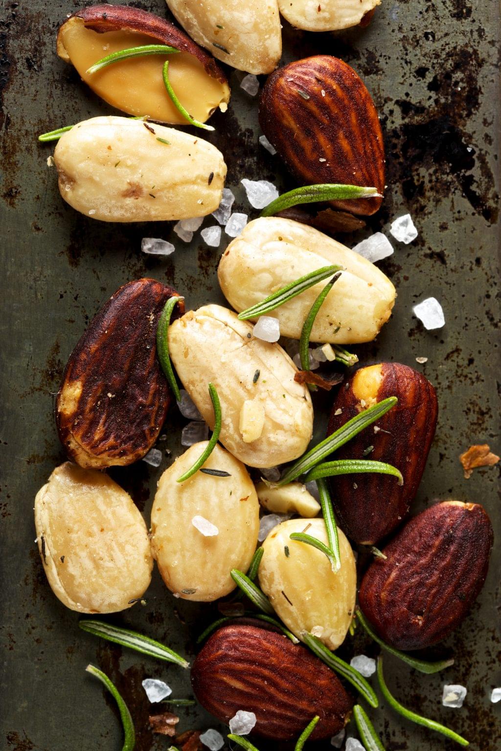 Rosemary Roasted Almonds Ketogenic Diet Resource