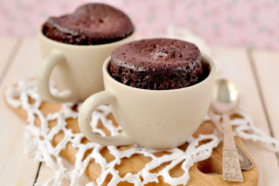 Chocolate-Mug-Cake-e1517250699135