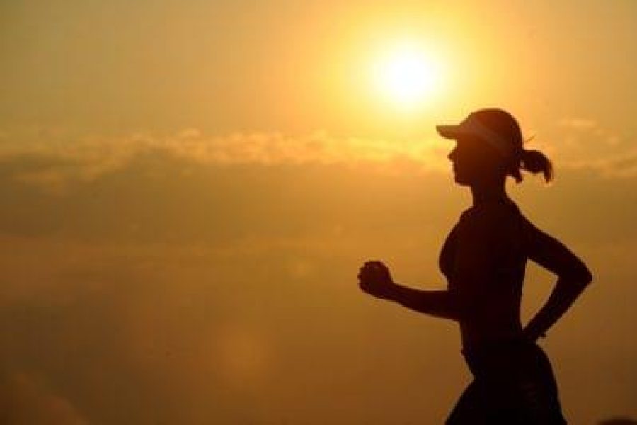 running-runner-long-distance-fitness-to-Get-Into-Ketosis